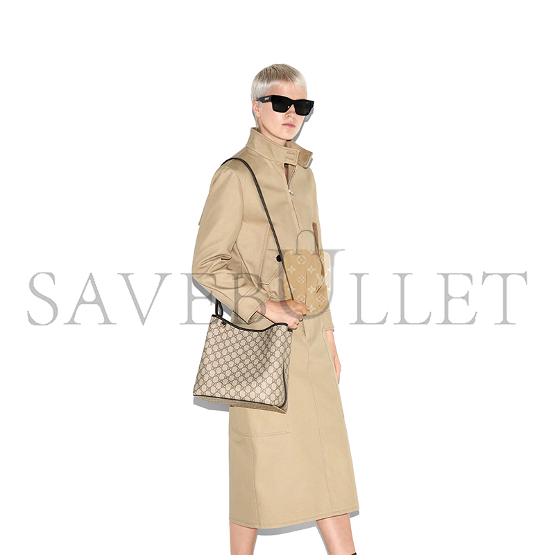 GUCCI GG EMBLEM MEDIUM BUCKET BAG 815103 (25*25*15.5cm)